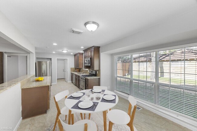 Building Photo - 1 br, 2 bath House - 1309 Lamp Post Lane S...