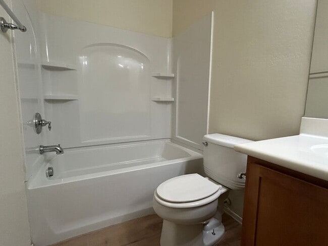 Building Photo - 7635 W Springfield Wy