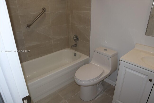 Building Photo - 8500 Sunrise Lakes Blvd