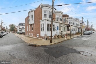 Building Photo - 534 Bergen St