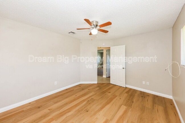 Building Photo - 3661 Wilbur St