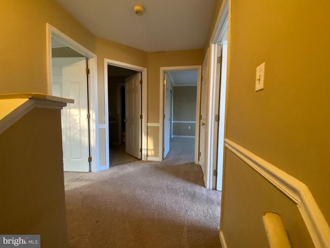 Building Photo - 47 Pikeview Dr