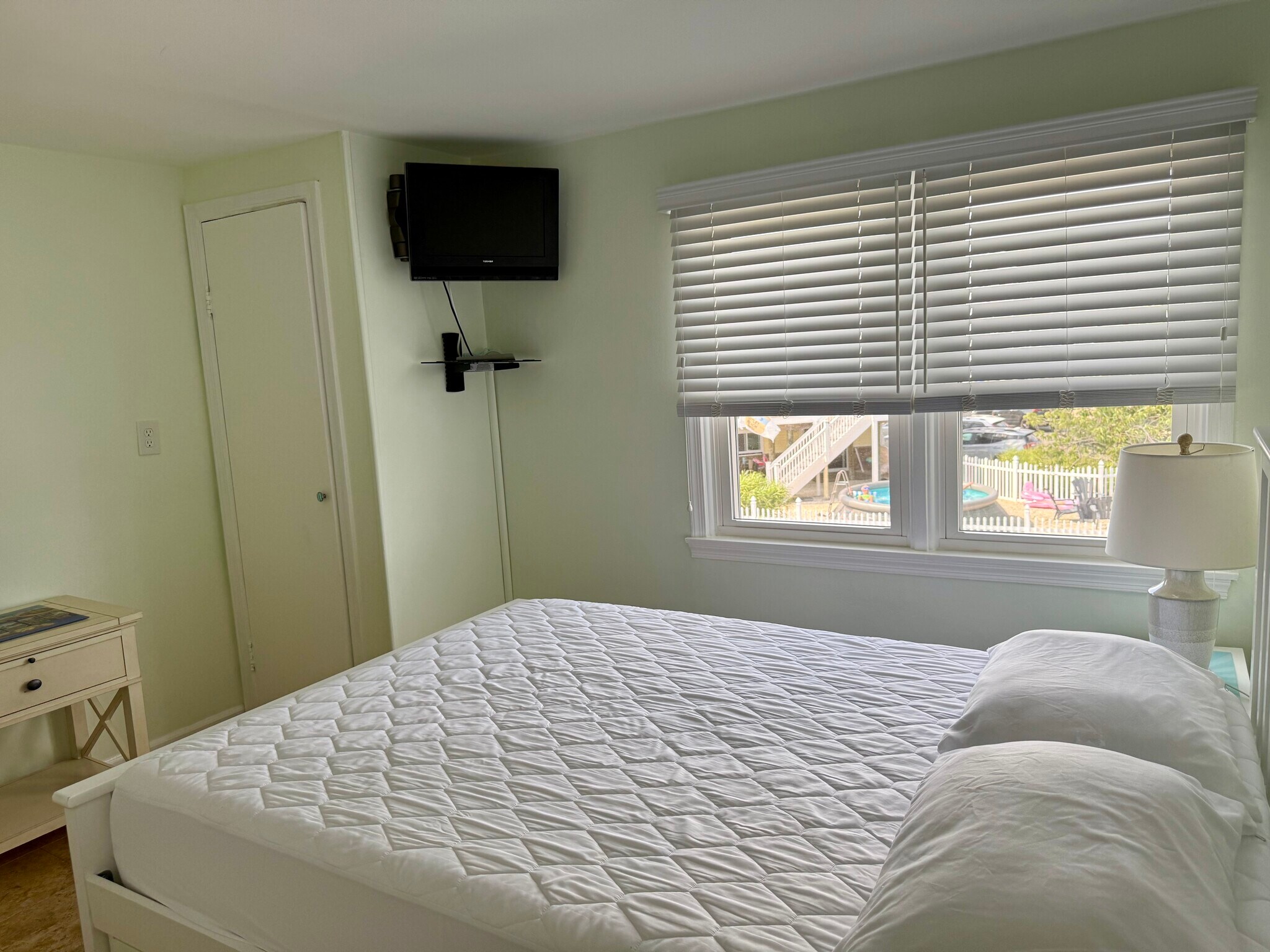 Bedroom 2 - 435 Harborside Dr W