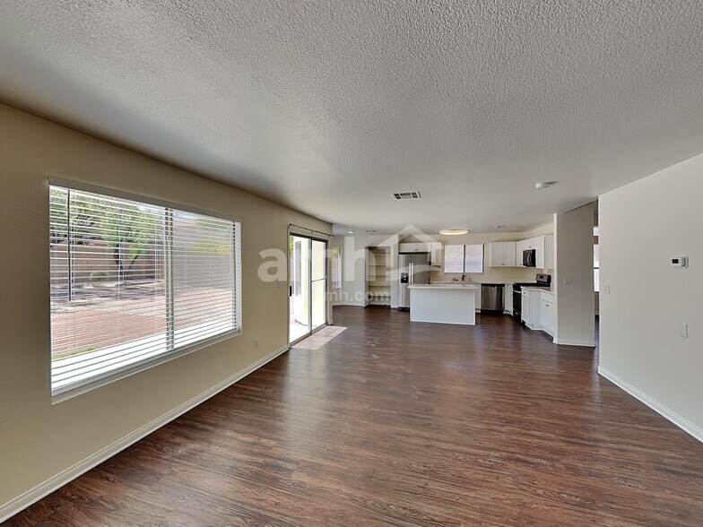 Building Photo - 8221 Woodland Prairie Ave