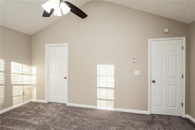 Building Photo - 2355 Delfern Dr NW