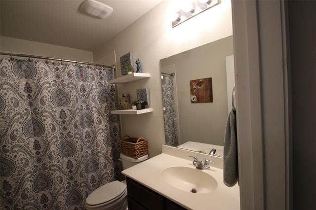 Building Photo - 2247 Bryant Ln