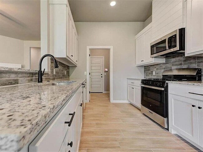 Building Photo - 1935 W Flintlock Wy