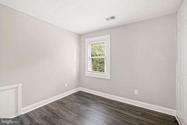 Building Photo - 1518 Gingerwood Ct