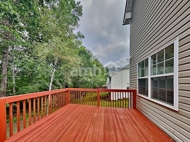 Building Photo - 3491 Skyland Ridge Ct
