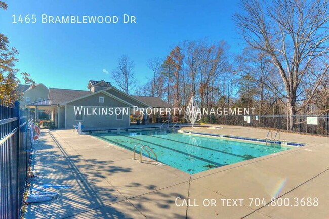 Building Photo - 1465 Bramblewood Dr