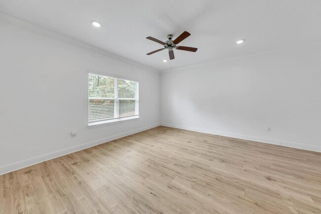 Building Photo - 247 JRS Wy