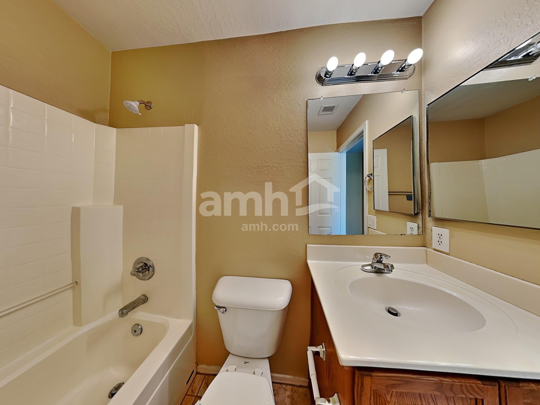 Building Photo - 3221 S 93rd Ave