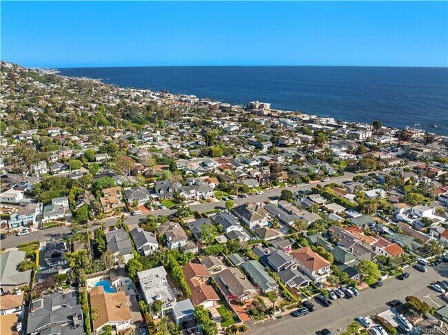 Building Photo - Laguna Village Furnished Rental