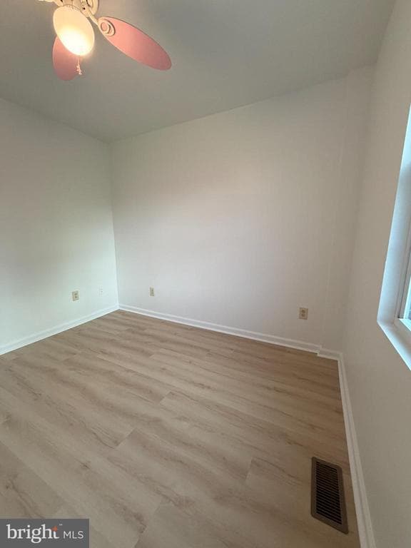 Building Photo - 9 Hartford Rd