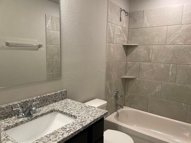 Building Photo - 7722 Merry Oaks Cv