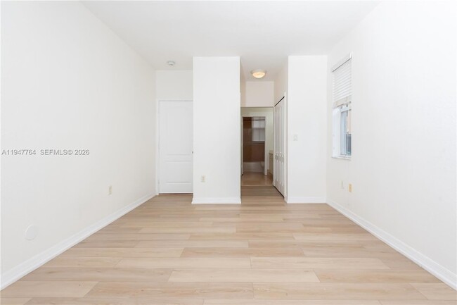 Building Photo - 2398 SW 132nd Terrace