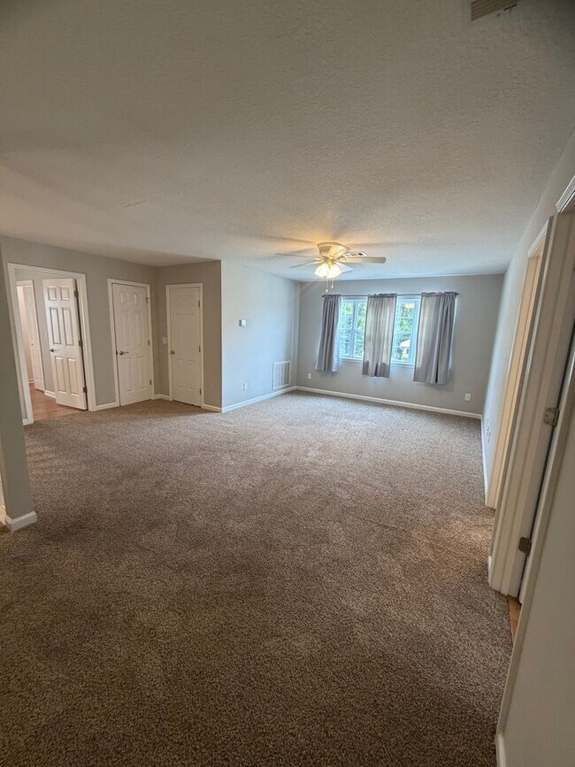 Building Photo - 4BR/3BA Home For Rent