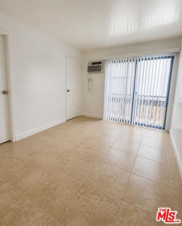 Building Photo - 6859 Laurel Canyon Blvd