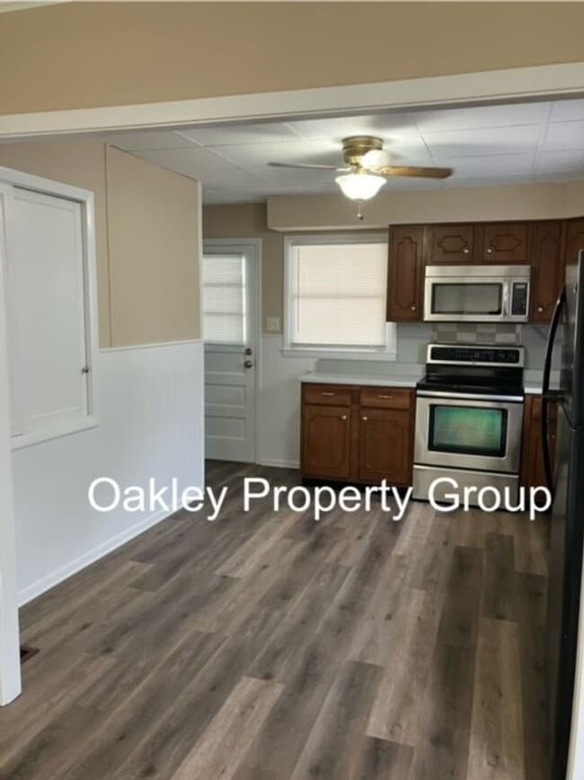 Building Photo - 1304 Wrenn Ct