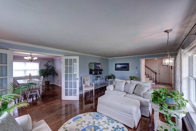 Building Photo - 4 bed 3 bath single-family home for rent. ...