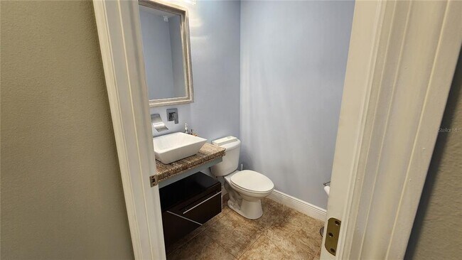 Building Photo - 7809 Rex Hill Trail