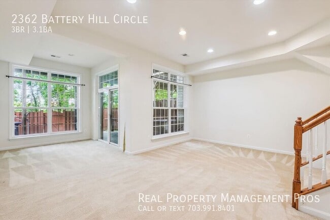 Building Photo - 2362 Battery Hill Cir