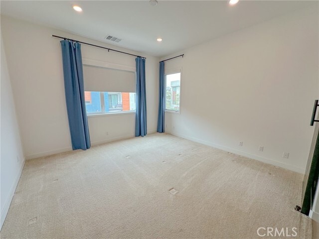 Building Photo - 178 Waypoint