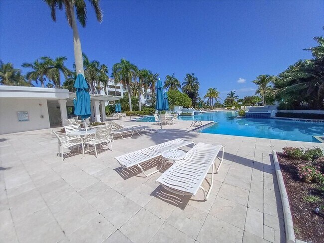 Building Photo - 360 Gulf of Mexico Dr