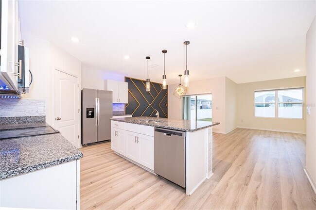 Building Photo - 1503 Oak Reserve Dr