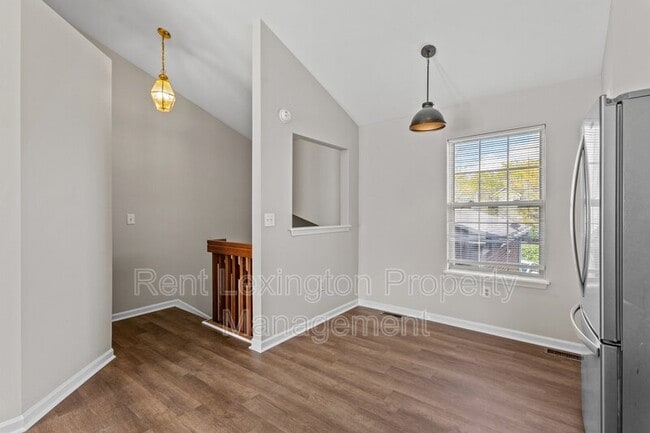 Building Photo - 412 John Sutherland Dr