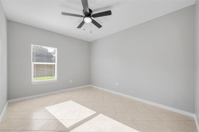 Building Photo - 2803 Beechwood St