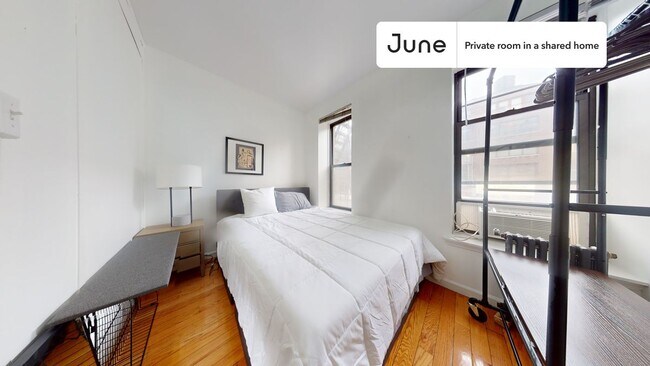 Primary Photo - Room in Shared 3 bed/1 bath home