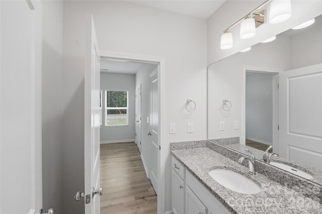 Building Photo - 4524 Mountain Island Dr