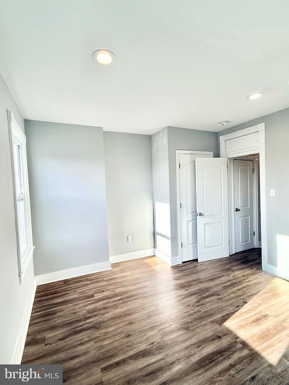 Building Photo - 307 Washington St