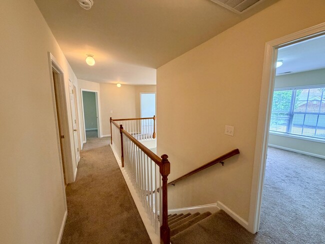 Building Photo - 1324 Emory Ln NW