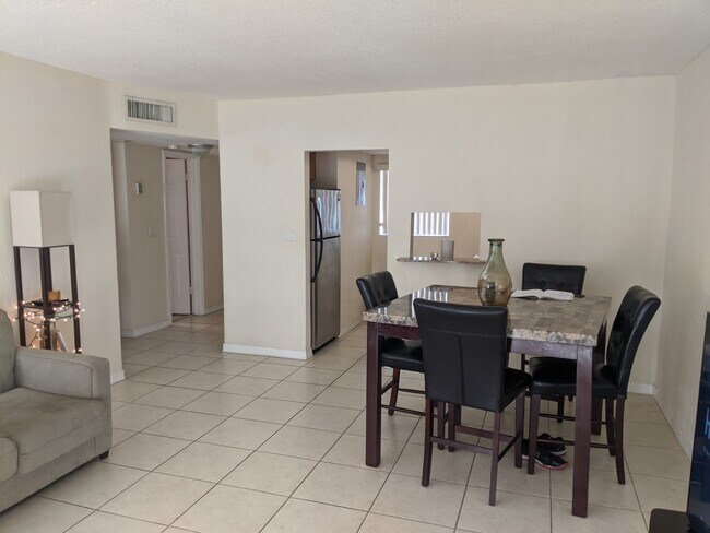 Building Photo - 7713 SW 88th St