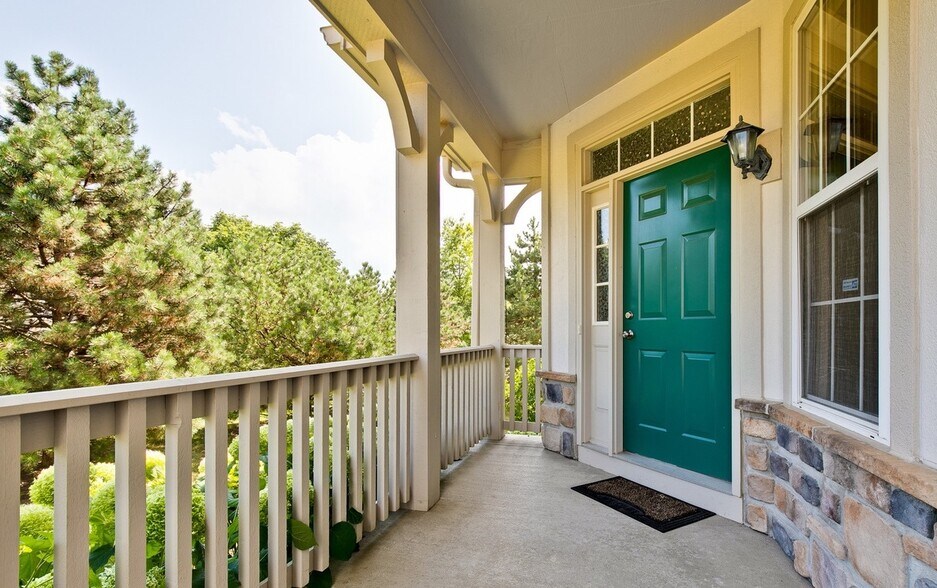 Building Photo - 473 Bay Tree Cir