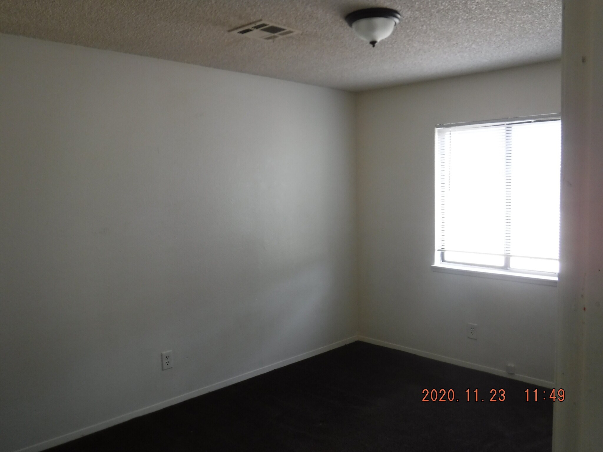 Building Photo - 6228 Ilanos Ln