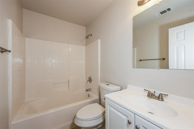 Building Photo - 111 Watering Hole