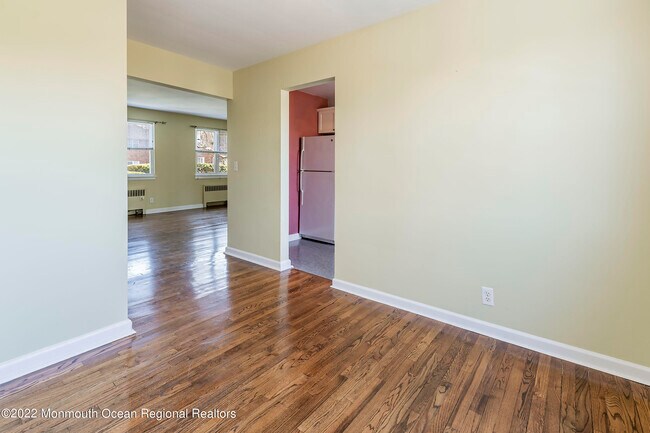 Building Photo - 142 South St