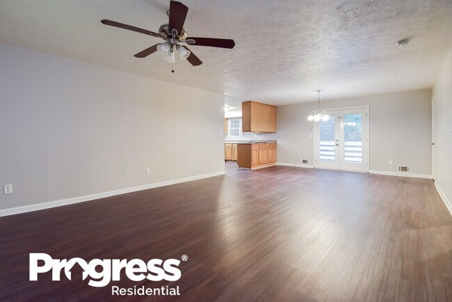 Building Photo - 4754 Sullivan Rd SW