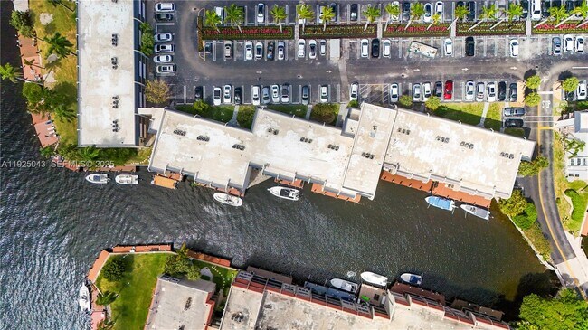 Building Photo - 777 S Federal Hwy