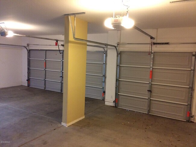 Building Photo - 13635 W Boca Raton Rd