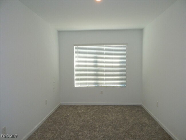 Building Photo - 1437 Weeping Willow Ct