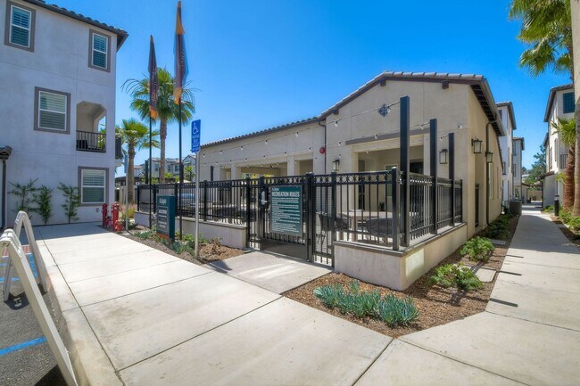 Building Photo - New 3 Story Townhome Available Now!