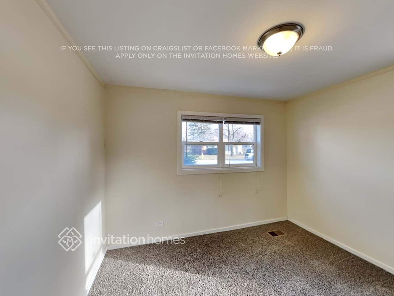 Building Photo - 316 Neola St