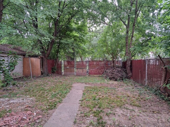 Building Photo - 1774 Bolling Ave