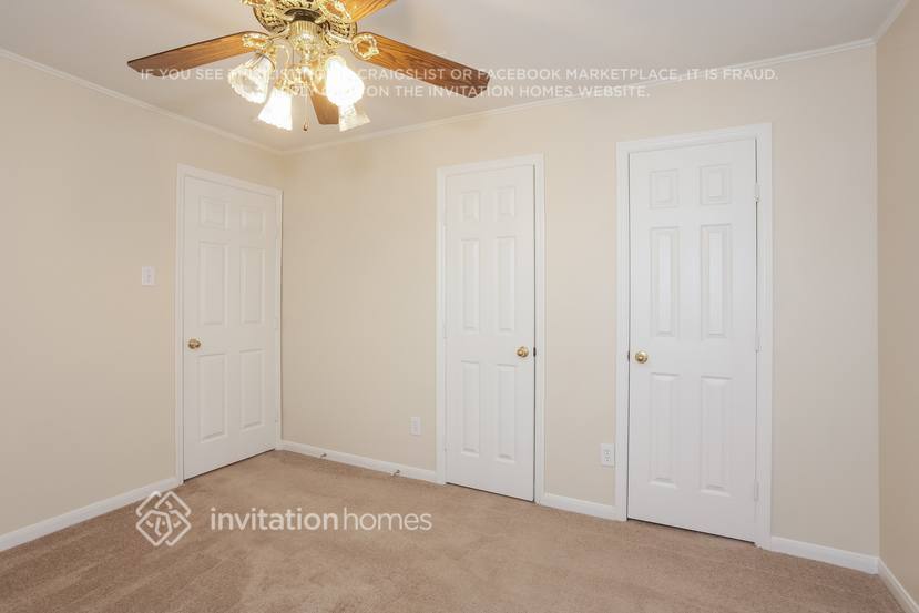 Building Photo - 20818 Whitevine Way