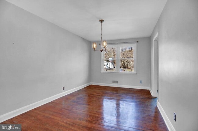 Building Photo - 32 Wilfred Ct