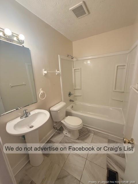 Building Photo - 100 Lewiston Ct